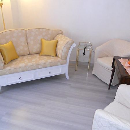 Hotel Villa Delle Ortensie Sant'Omobono Imagna エクステリア 写真