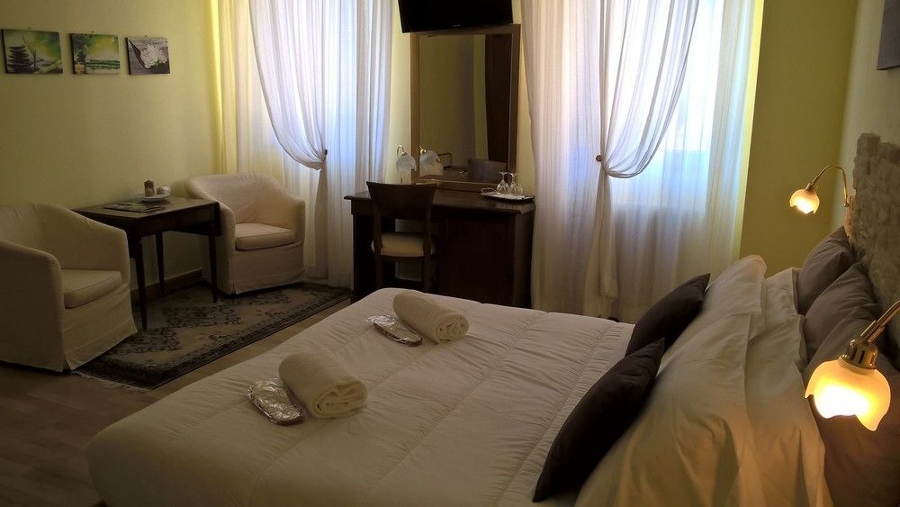 Hotel Villa Delle Ortensie Sant'Omobono Imagna エクステリア 写真