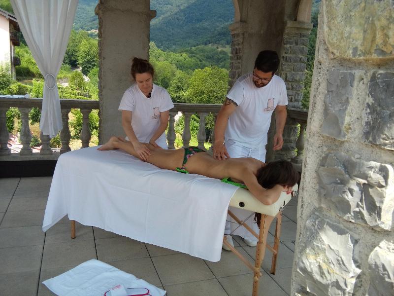Hotel Villa Delle Ortensie Sant'Omobono Imagna エクステリア 写真